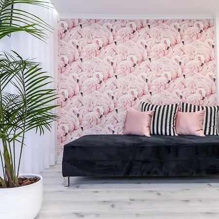 Апартаменти Whome Chic Escape: Your Stylish Haven In Downtown Лісабон